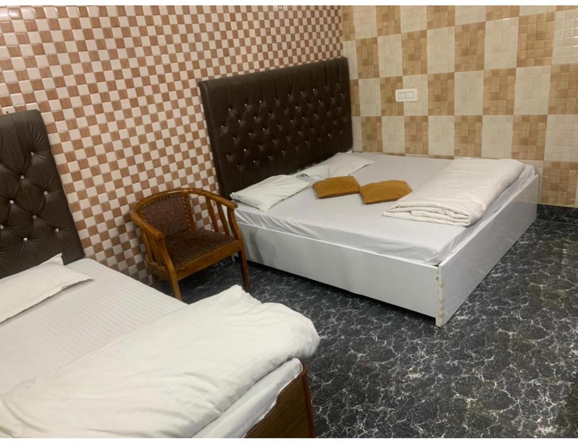 Shivam Hotel, Gorakhpur Luaran gambar